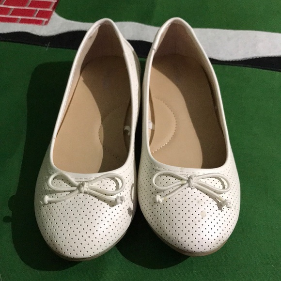 jack & jill Other - Jack & Jill Kids White Ballet Flats New